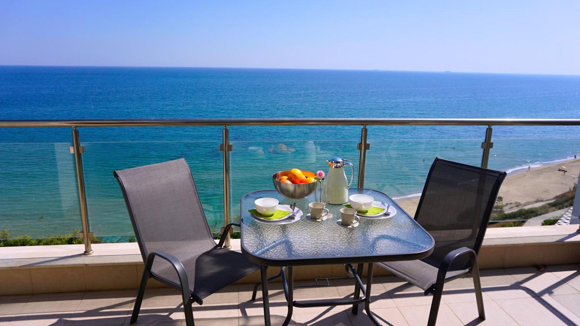 Апартаменти Бяла Клиф На Плажа - Apartments Byala Cliff First Line Εξωτερικό φωτογραφία