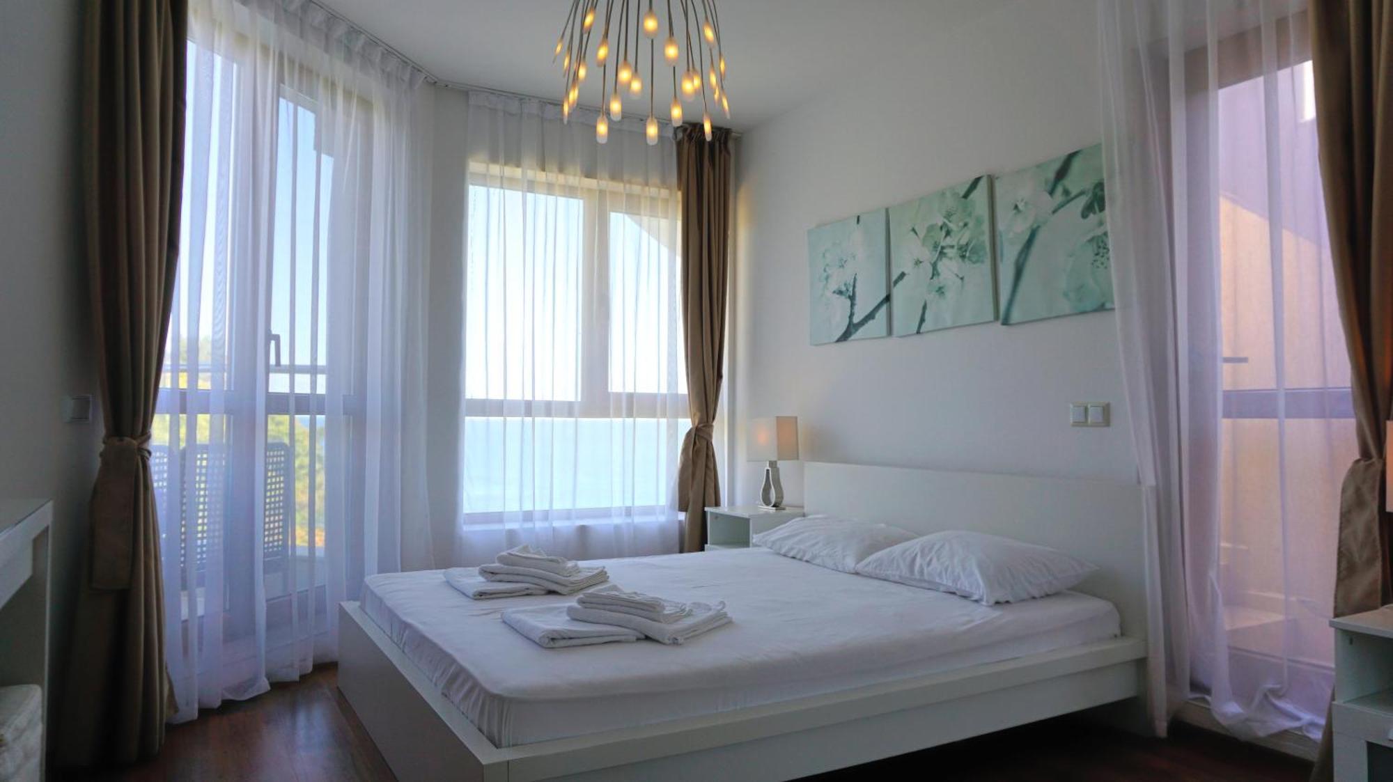 Апартаменти Бяла Клиф На Плажа - Apartments Byala Cliff First Line Εξωτερικό φωτογραφία