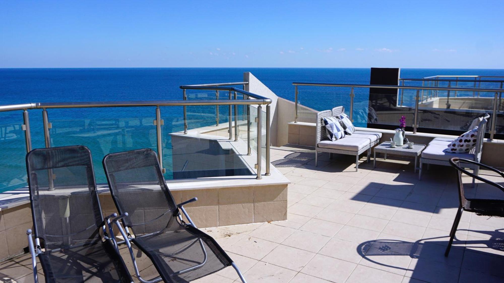 Апартаменти Бяла Клиф На Плажа - Apartments Byala Cliff First Line Εξωτερικό φωτογραφία