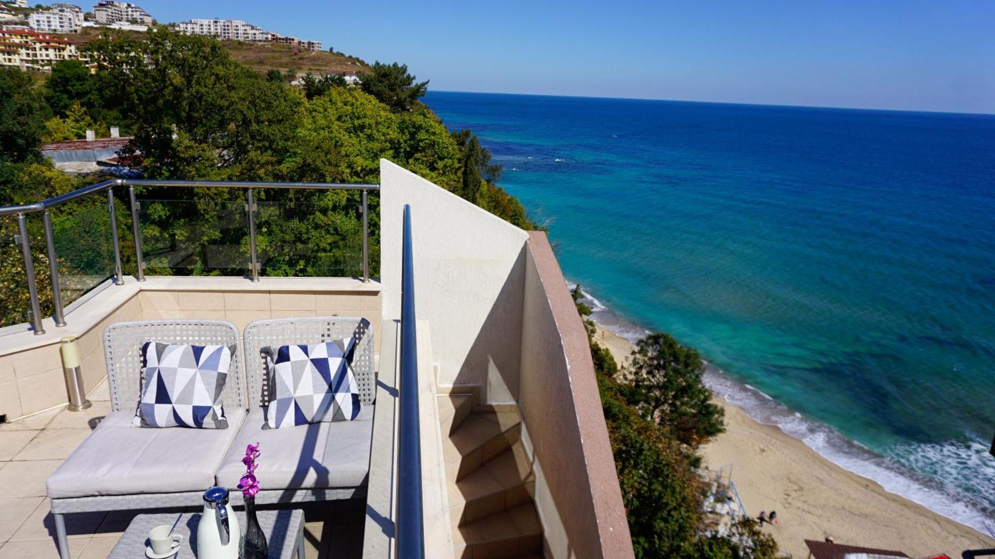 Апартаменти Бяла Клиф На Плажа - Apartments Byala Cliff First Line Εξωτερικό φωτογραφία